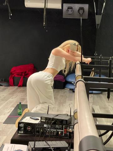 Анна Гламурная Брюнетка фото 5